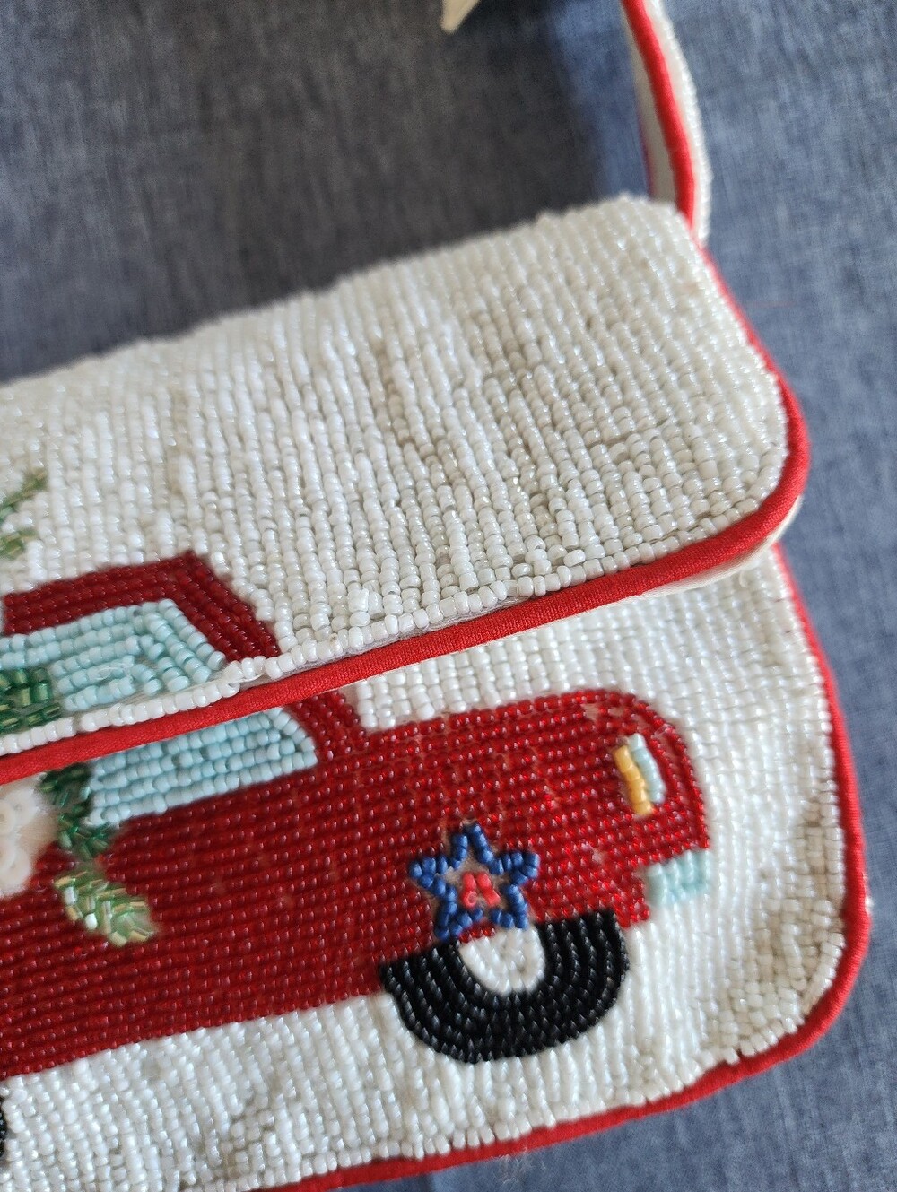 Beaded Red Truck Bag with Patriotic Floral Design Summer Viral Tik Tok NWT - Picture 4 of 14